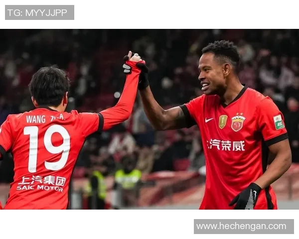 上港与首尔激战全场精彩录像回顾及赛后分析