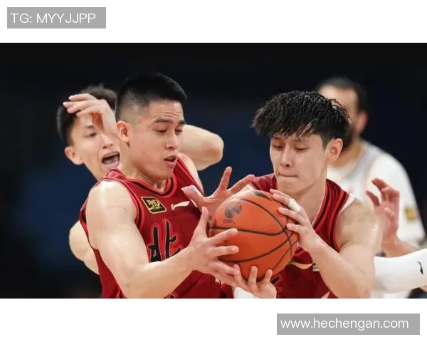 叙利亚男篮与中国台北队的激烈对决展现篮球魅力与团队精神 叙利亚男篮与中国台北队的激烈对决展现篮球魅力与团队精神